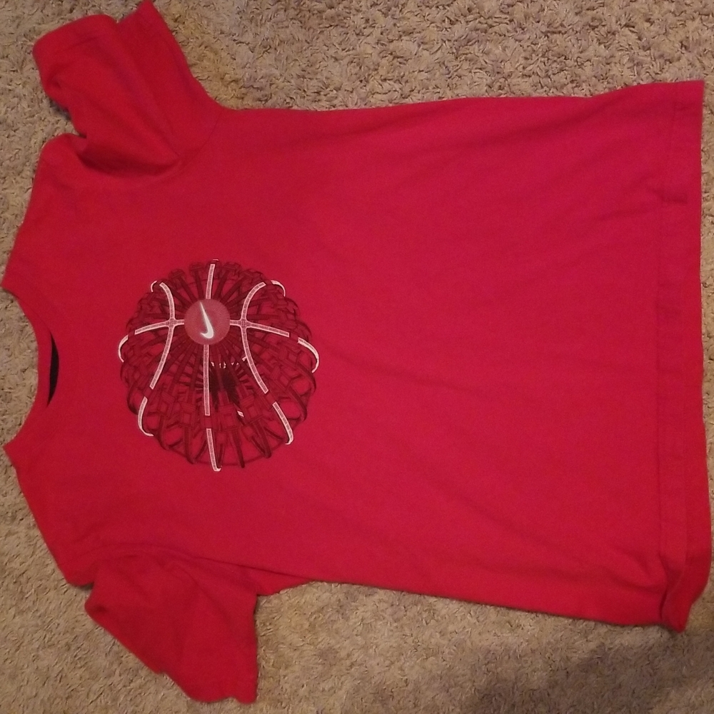 Boys Nike tshirt